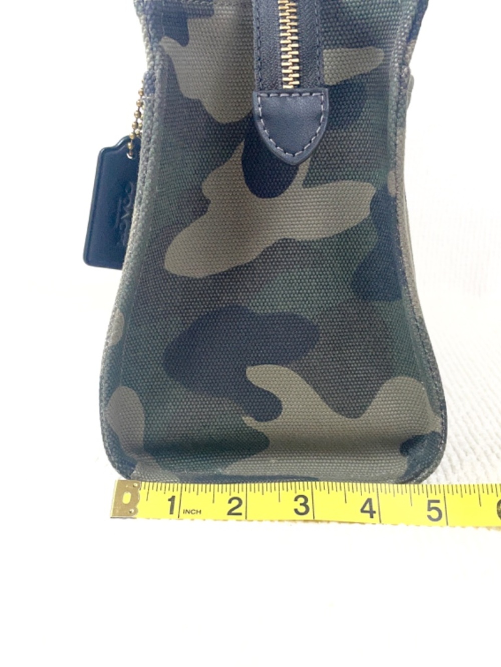 Coach Small Cargo Canvas Tote 26, Camo Green EUC With Tags - Picture 9 of 15